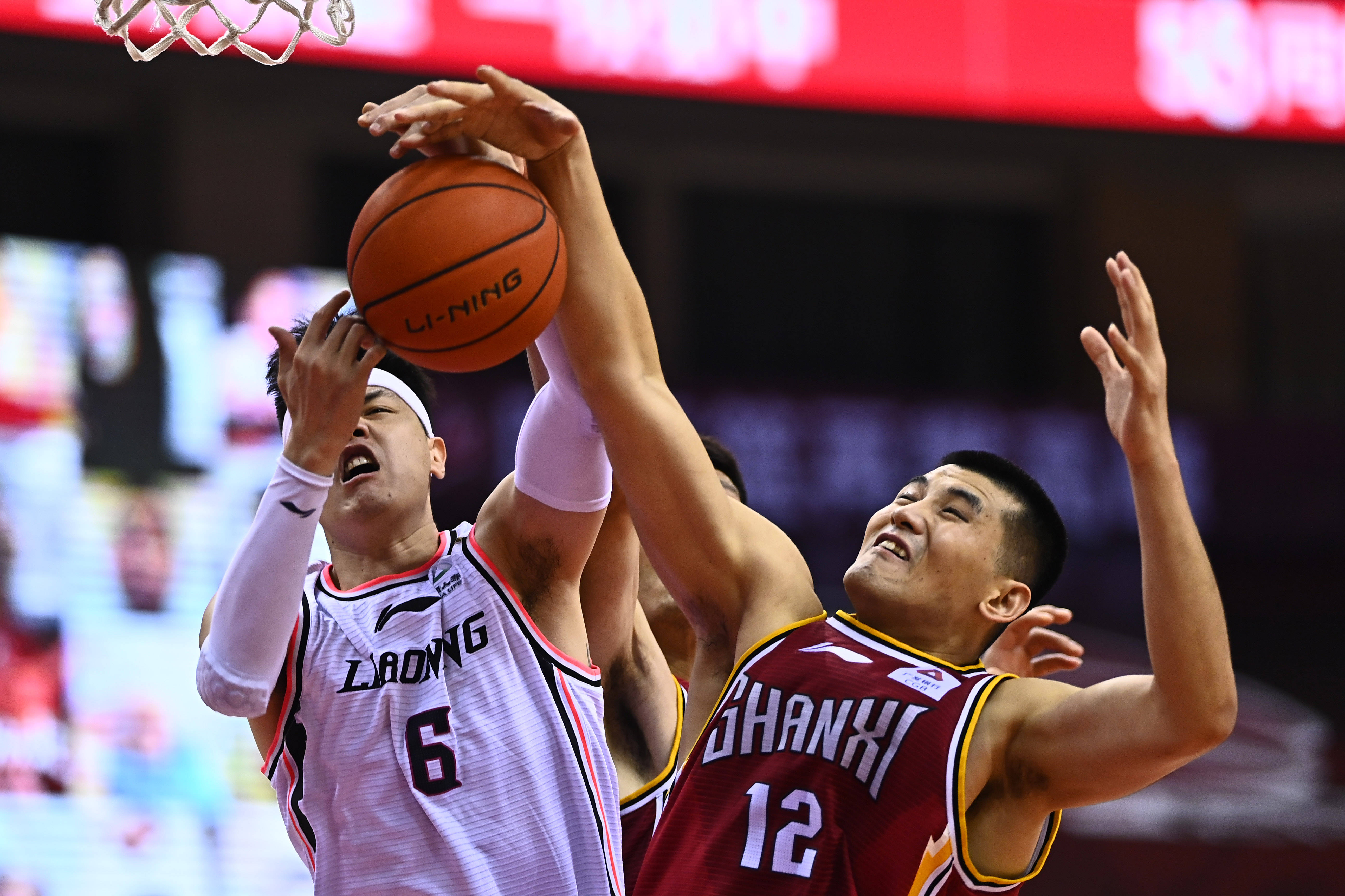 产生直接影 产生直接影