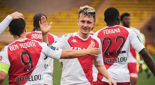 的赛季中 的赛季中